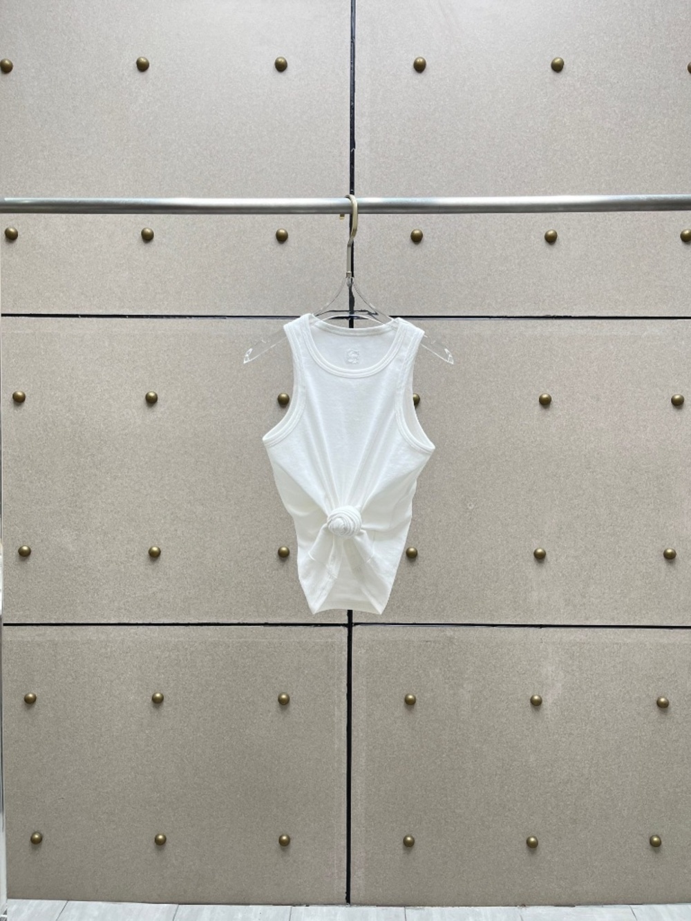 100% Cotton Ribbed Front Knot Cropped Tank Top White - Picture 3 of 5